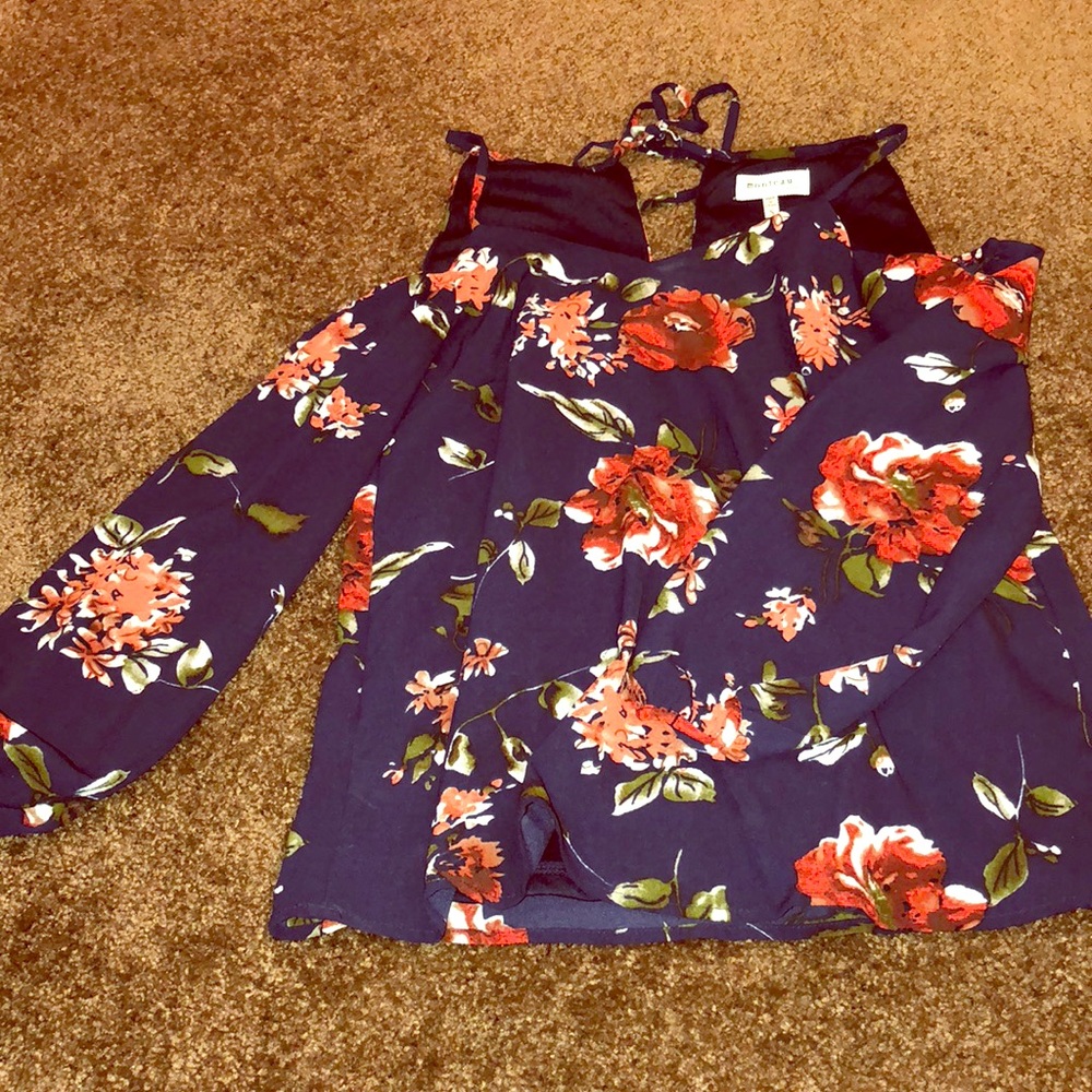 Floral top